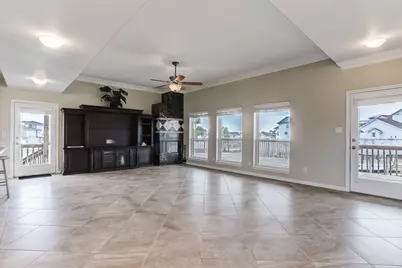 1303 Tiki Drive, Tiki Island, TX 77554 - Photo 39