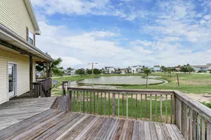 1303 Tiki Dr, Tiki Island, TX 77554 - Photo 31