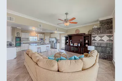 1303 Tiki Drive, Tiki Island, TX 77554 - Photo 9