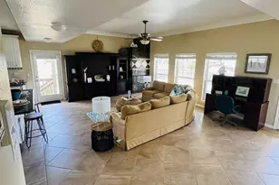 1303 Tiki Dr, Tiki Island, TX 77554 - Photo 11