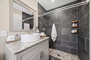 1811 21st St, Galveston, TX 77550 - Photo 5