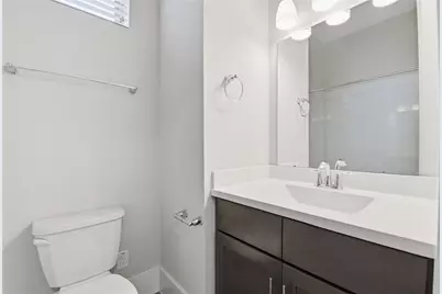 819 Algona Avenue, Houston, TX 77008 - Photo 29