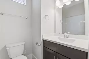 819 Algona Ave, Houston, TX 77008 - Photo 29