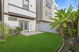 819 Algona Ave, Houston, TX 77008 - Photo 33