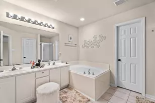31 Endor Forest Pl, The Woodlands, TX 77382 - Photo 29