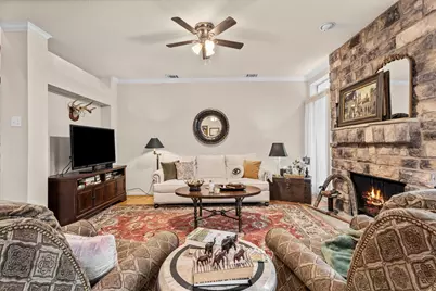31 Endor Forest Place, The Woodlands, TX 77382 - Photo 9