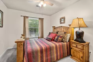 31 Endor Forest Pl, The Woodlands, TX 77382 - Photo 37
