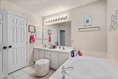 31 Endor Forest Place, The Woodlands, TX 77382 - Photo 33