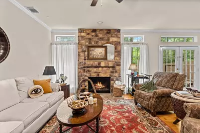 31 Endor Forest Place, The Woodlands, TX 77382 - Photo 11