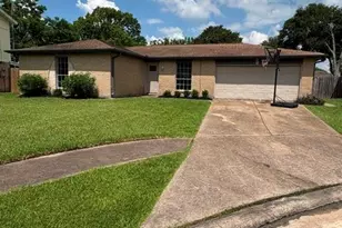 3310 Ashwyne Ct, La Porte, TX 77571 - Photo 1