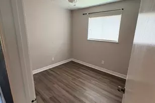 3310 Ashwyne Ct, La Porte, TX 77571 - Photo 7