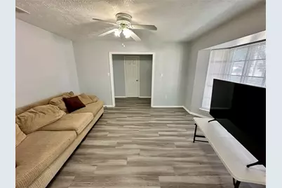 4310 Cinnabar Drive, Houston, TX 77072 - Photo 9