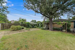 8939 Concho St, Houston, TX 77036 - Photo 15