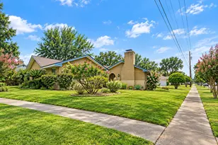 8939 Concho St, Houston, TX 77036 - Photo 5