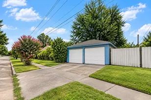 8939 Concho St, Houston, TX 77036 - Photo 15