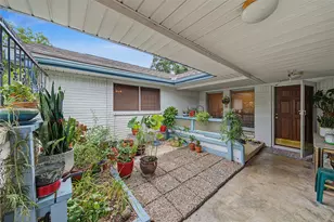 8939 Concho St, Houston, TX 77036 - Photo 3