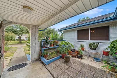 8939 Concho Street, Houston, TX 77036 - Photo 3