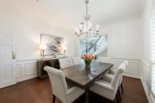 81 The Oval St, Sugar Land, TX 77479 - Photo 5