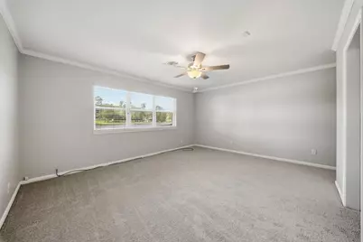 525 E Lake Drive, Livingston, TX 77351 - Photo 13