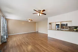 11566 S Kirkwood Rd, Houston, TX 77477 - Photo 9