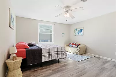 130 Tamana Drive, Tiki Island, TX 77554 - Photo 17