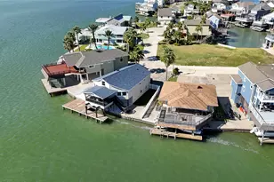130 Tamana Dr, Tiki Island, TX 77554 - Photo 3