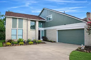 403 Banyan St, Lake Jackson, TX 77566 - Photo 1