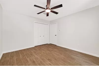 247 Castlewood Drive, Spring, TX 77386 - Photo 23