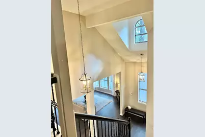 5 Spurwood Court, The Woodlands, TX 77381 - Photo 7