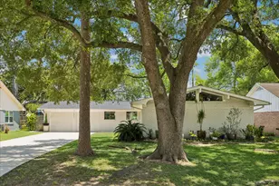8827 McAvoy Dr, Houston, TX 77074 - Photo 33