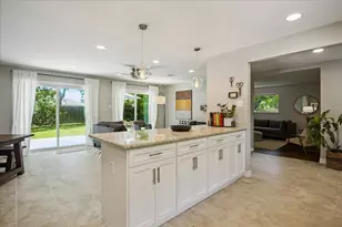 8827 McAvoy Dr, Houston, TX 77074 - Photo 13