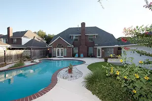 1615 Greenleaf Oaks Dr, Sugar Land, TX 77479 - Photo 15