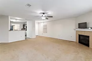 2114 Bishop Hollow Ln, Rosenberg, TX 77471 - Photo 5