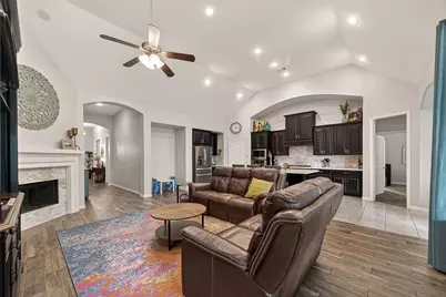 4423 Cedar Elm Lane, Manvel, TX 77578 - Photo 17