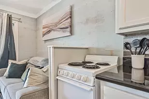 6102 Seawall Blvd, Galveston, TX 77551 - Photo 17