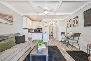 6102 Seawall Blvd, Galveston, TX 77551 - Photo 1