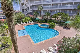 6102 Seawall Blvd, Galveston, TX 77551 - Photo 25