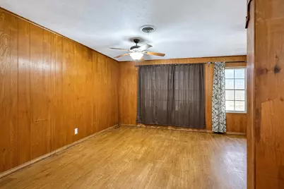 5604 Highway 105, Hull, TX 77564 - Photo 15