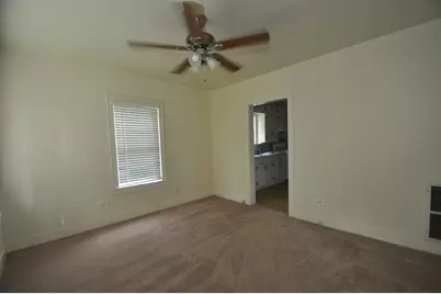 213 E Burress Street, Houston, TX 77022 - Photo 3