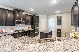 3115 Red Buckeye Ln, Conroe, TX 77301 - Photo 11