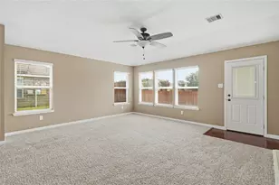 2018 Leisure Ln, League City, TX 77573 - Photo 9