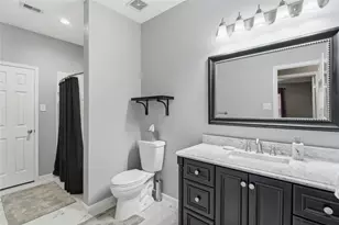2018 Leisure Ln, League City, TX 77573 - Photo 21