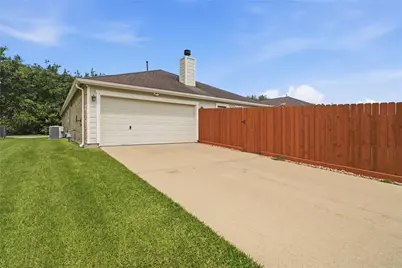 2018 Leisure Lane, League City, TX 77573 - Photo 25