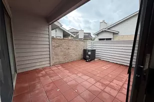 3115 Windchase Blvd, Houston, TX 77082 - Photo 9