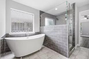 903 Crossroads Dr, Houston, TX 77079 - Photo 21