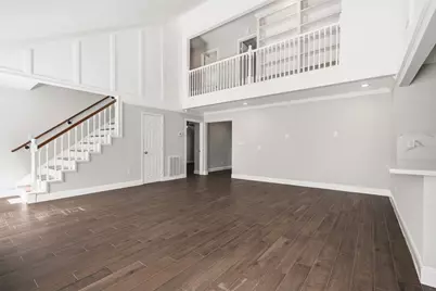 903 Crossroads Drive, Houston, TX 77079 - Photo 7