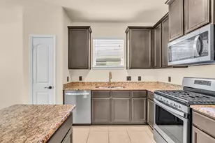 7622 Dragon Pearls Ln, Conroe, TX 77304 - Photo 17
