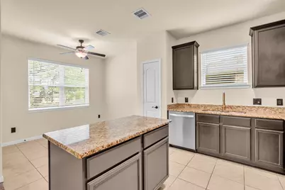 7622 Dragon Pearls Lane, Conroe, TX 77304 - Photo 17