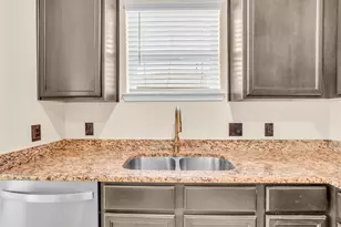 7622 Dragon Pearls Ln, Conroe, TX 77304 - Photo 19