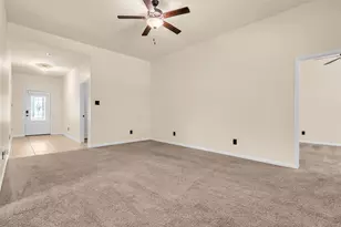 7622 Dragon Pearls Ln, Conroe, TX 77304 - Photo 9